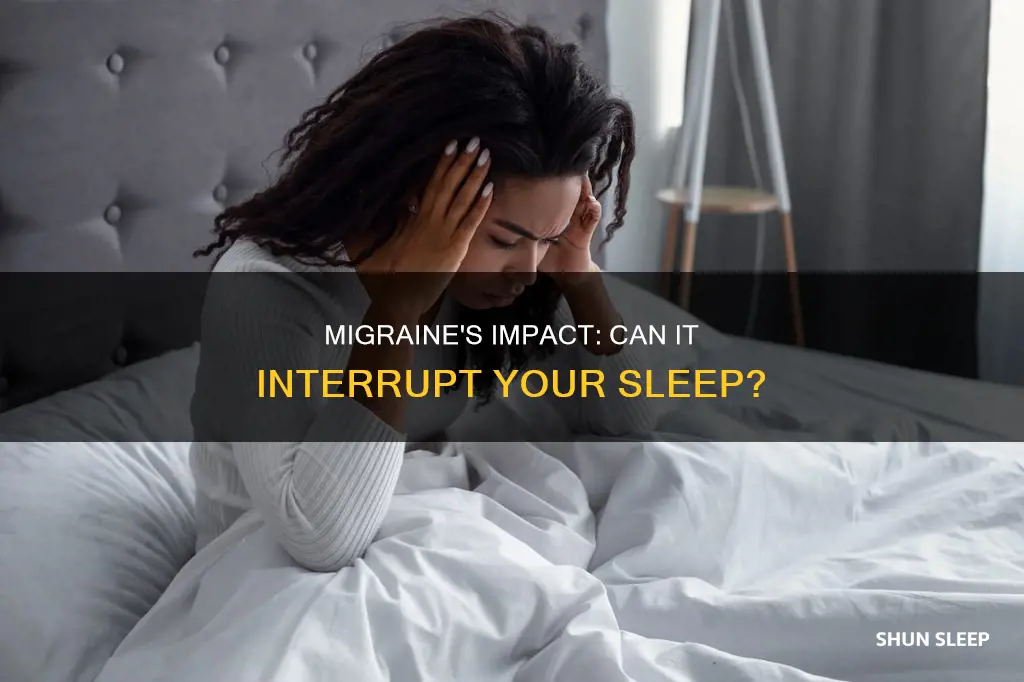 can a migraine wake you from sleep