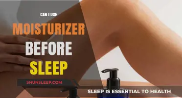 Moisturizer Before Sleep: A Good Night's Skin Routine