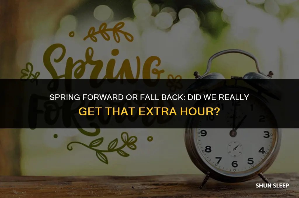 did we get an extra hour of sleep last night