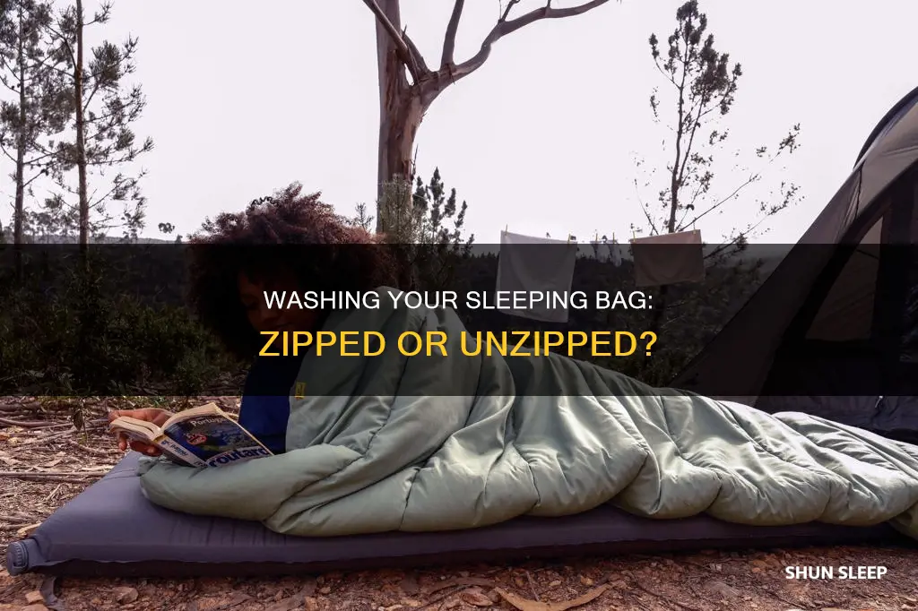 do i leave sleeping bag zipped when washing