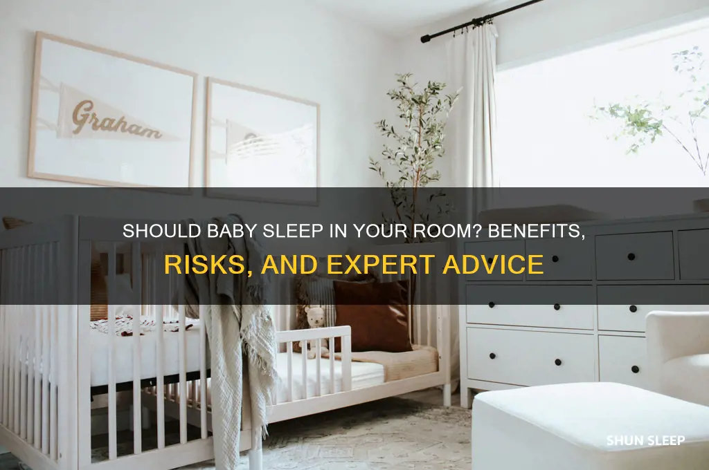 does baby need to sleep in parents room