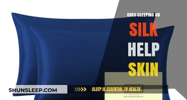Silk Pillowcases: Unlocking Skin Benefits and Beauty Sleep Secrets