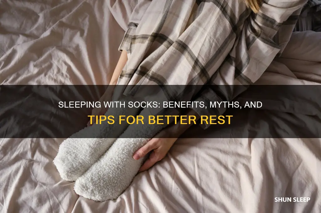 does sleeping with socks help