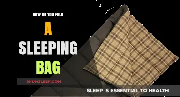 Folding a Sleeping Bag: Easy, Compact, and Quick Steps