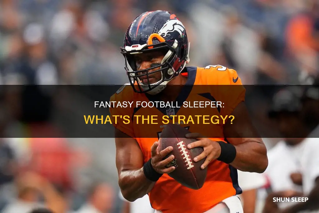 how does sleeper fantasy football work