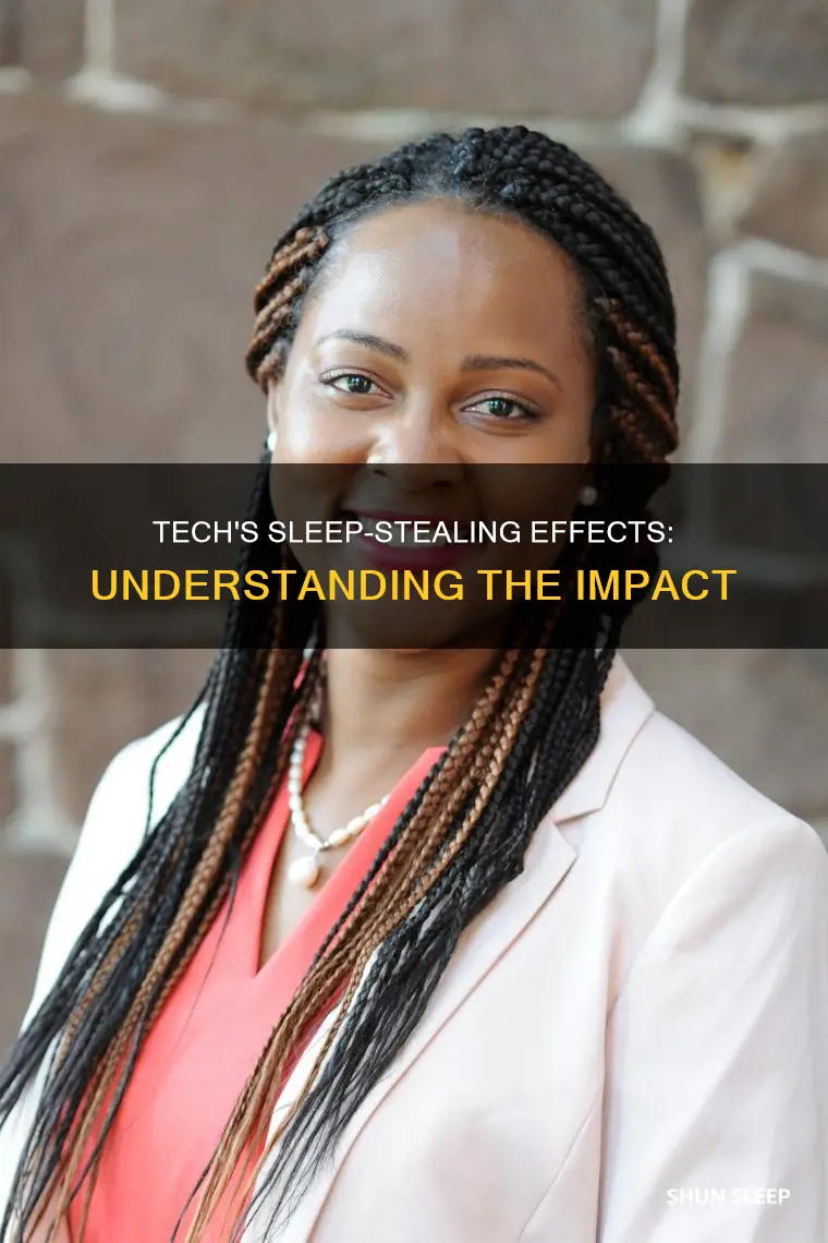 how does tech use effect sleep