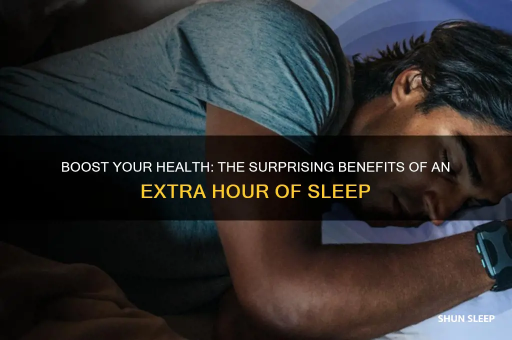 how helpful is an extra hour of sleep at night