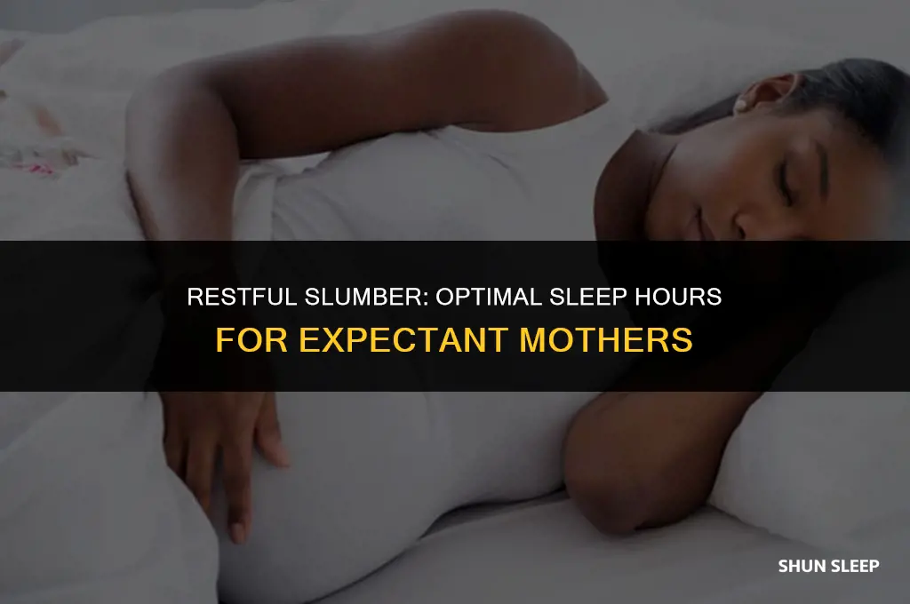 how many hours the pregnant woman should sleep