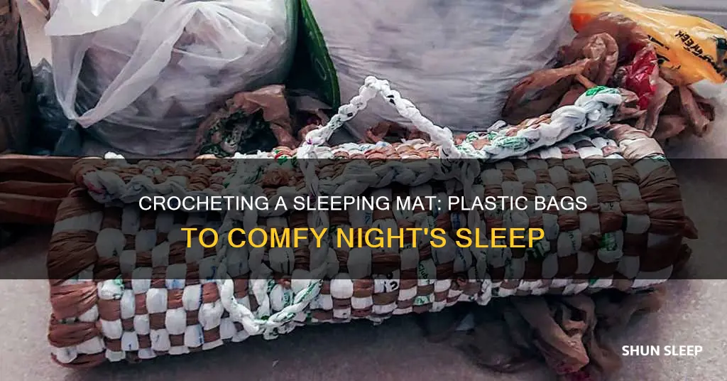 how to crochet a sleeping mat from plastic bags