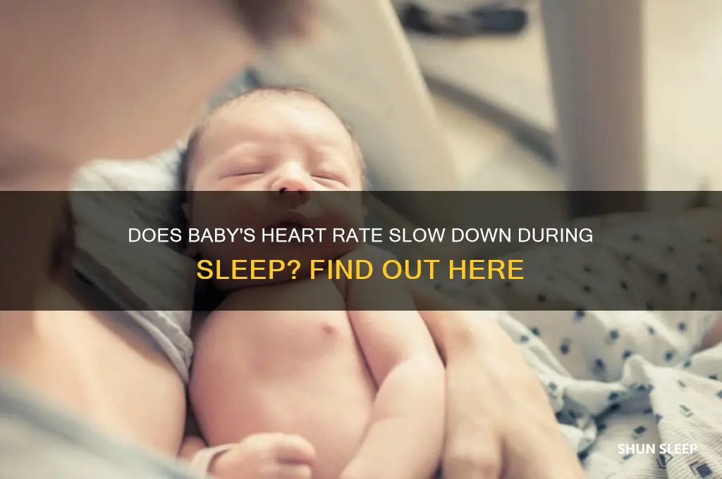is baby heart rate lower when sleeping