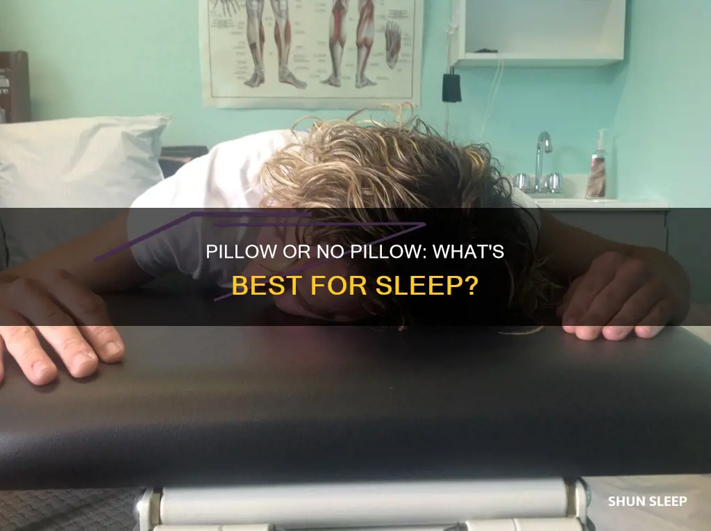 is it better to sleep without pillo