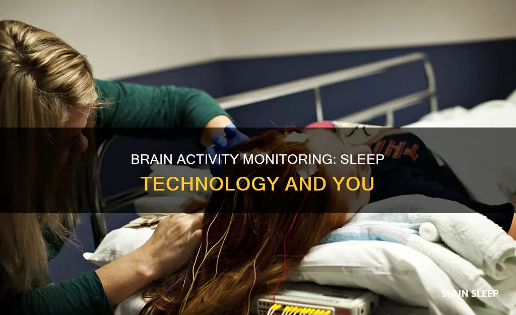 what do you use to read brain waves while sleeping