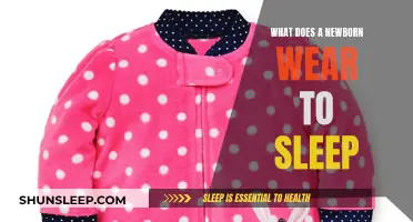 Newborn Sleepwear: What Should Your Baby Wear?