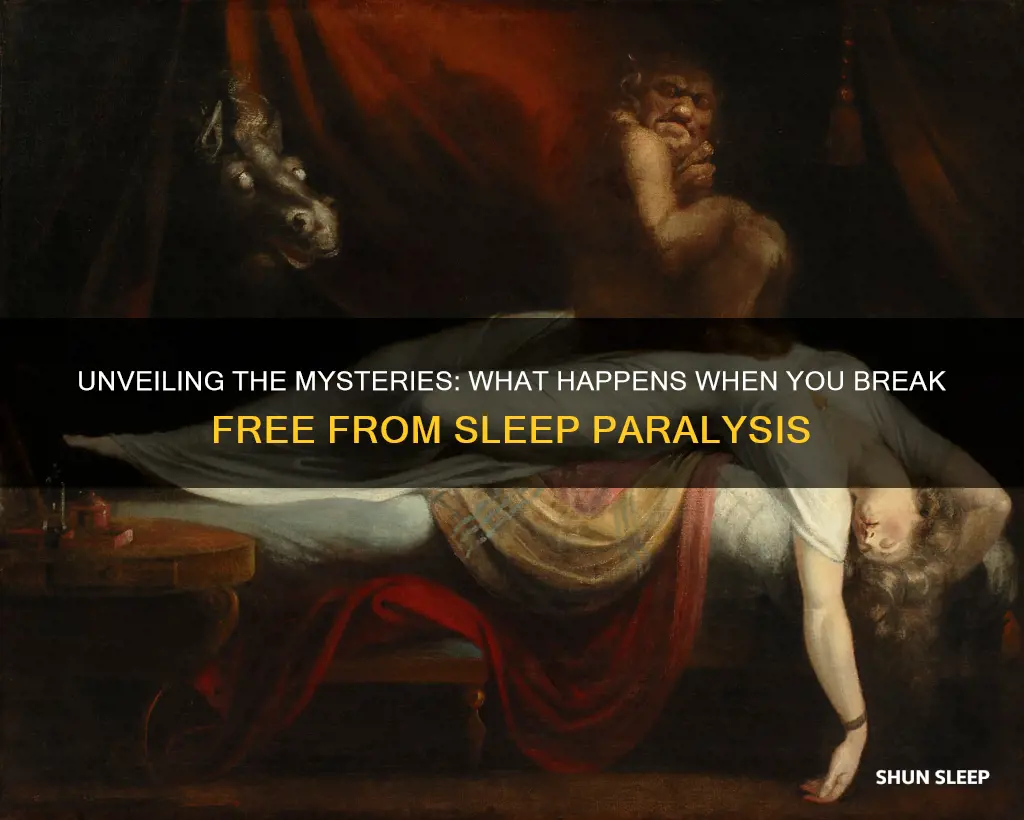 what happen if you wake up from sleep paralysis