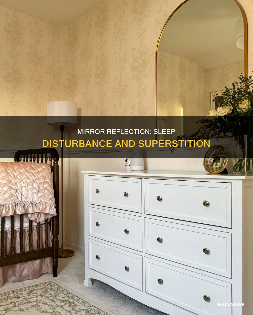 what happens if you sleep with a mirror facing you