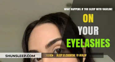 Vaseline on Eyelashes: What Are the Effects Overnight?