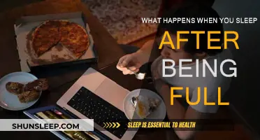 How Sleeping on a Full Stomach Affects Your Body