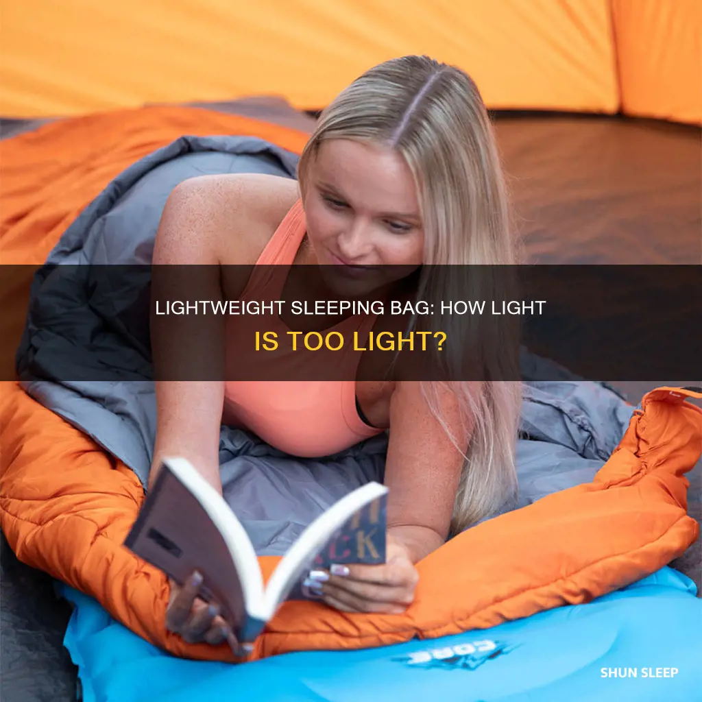 what is considered a lightweight sleeping bag