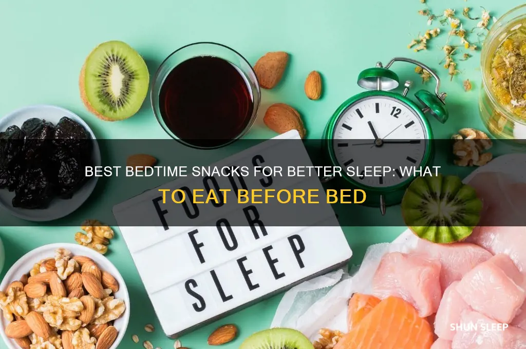 what should i eat before bed to help me sleep