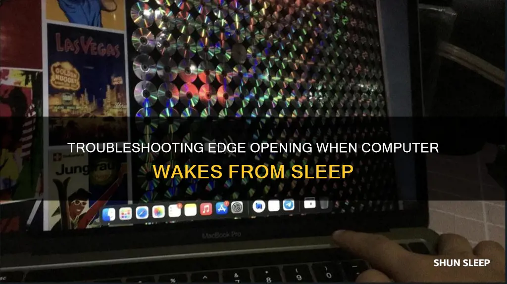when computer wakes from sleep edge opens